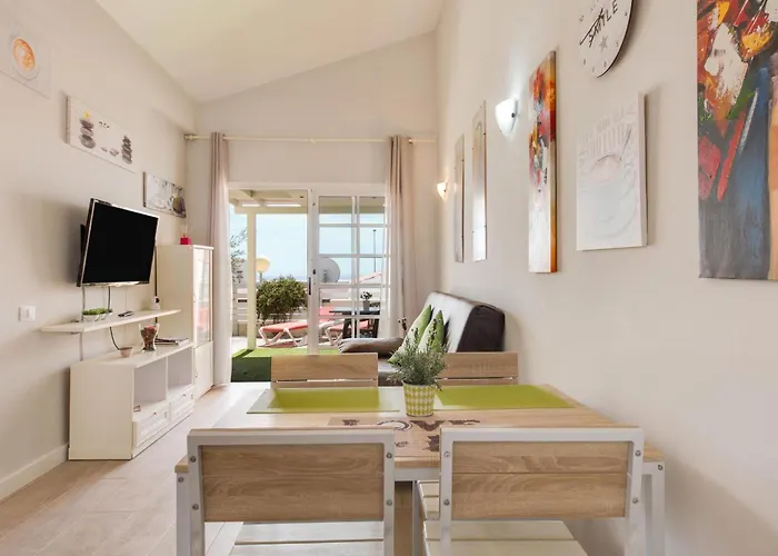 Apartament Caleta Deluxe *