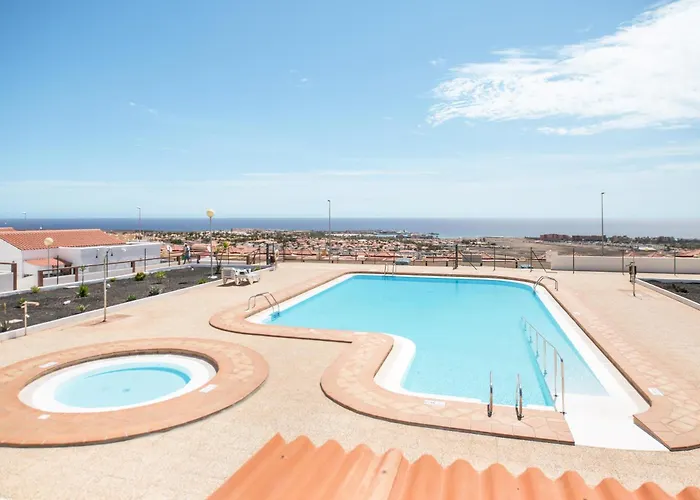 Caleta Deluxe *