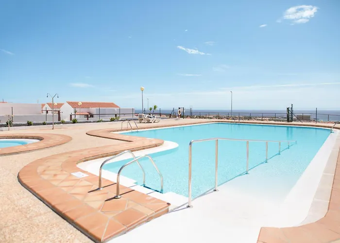Caleta Deluxe *